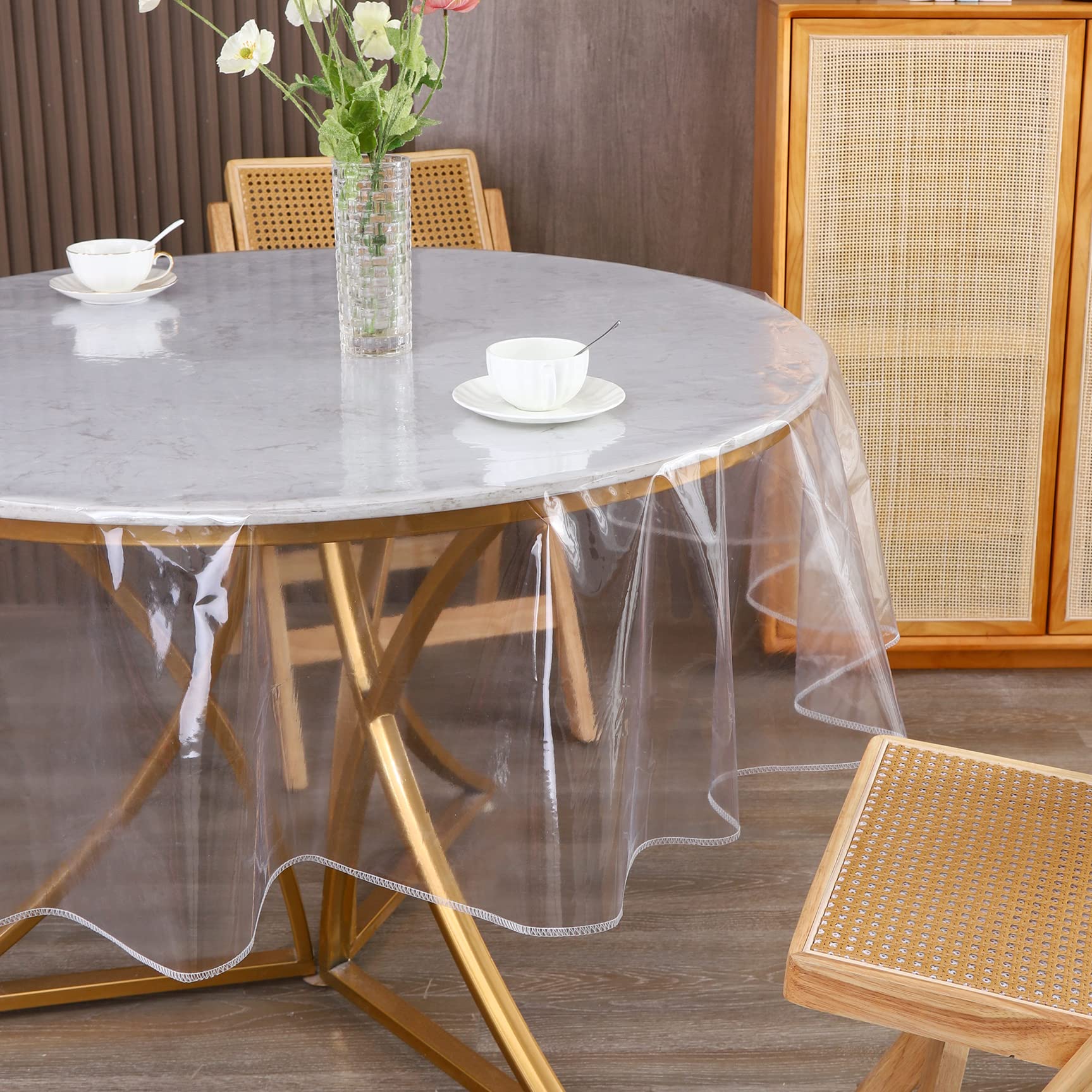 Walrus clear round tablecloth protector oil-proof layer keeps sauces off the wood