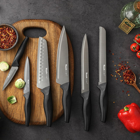 Wanbasion professional kitchen knives with sheath image demonstrates organized storage and safe blade handling.