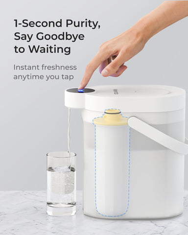 Smart indicator light guides timely filter changes.