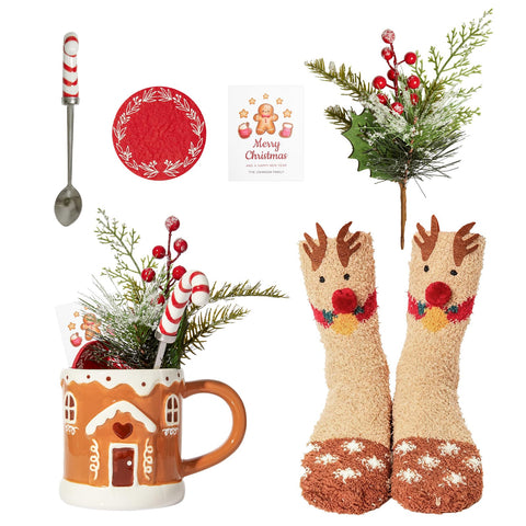 WDS WONDROUS gingerbread house mug set on festive table