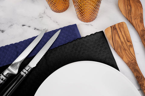 Wealuxe black towels add modern style while staying functional for daily tasks.