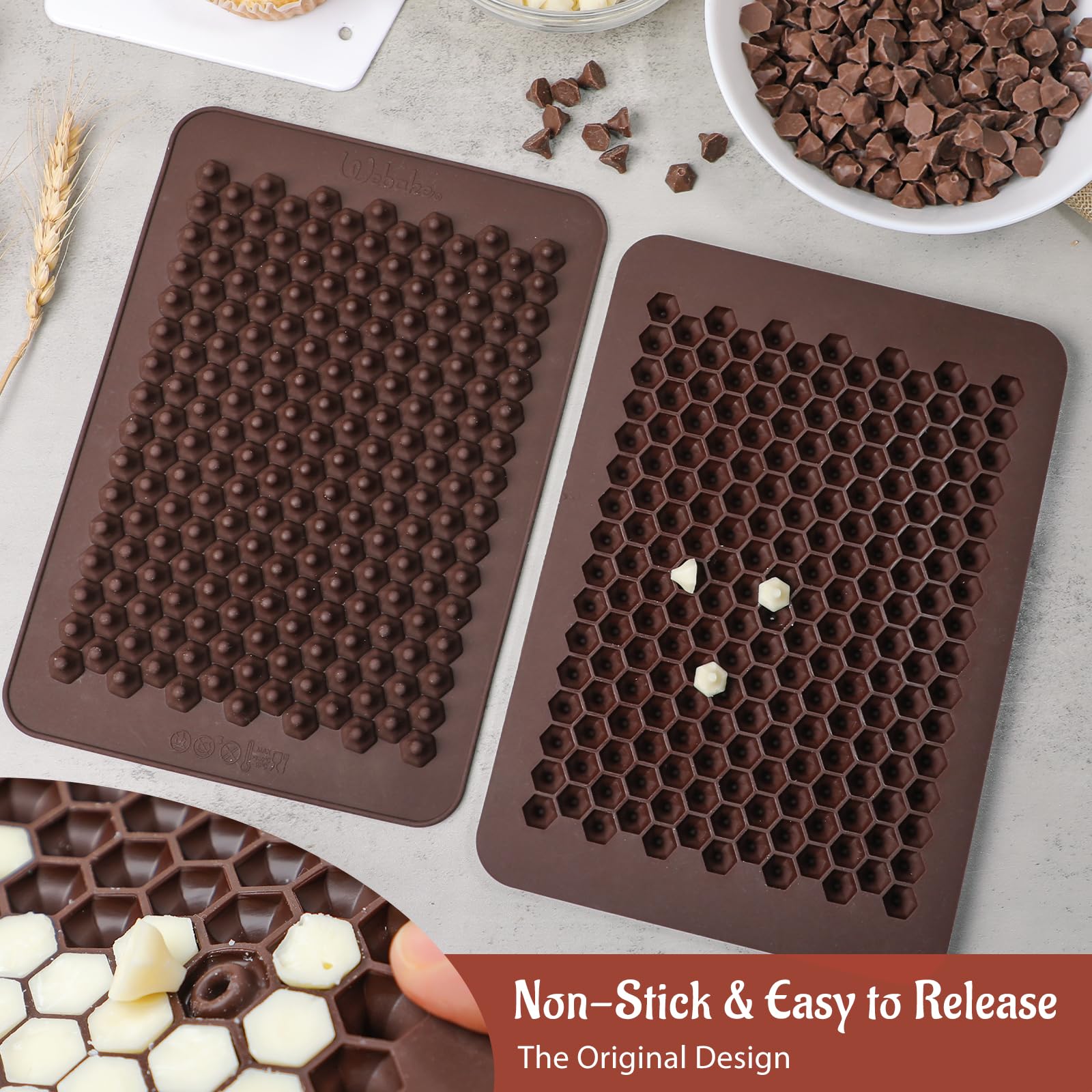Webake oven-freezer safe mold for versatile dessert prep.