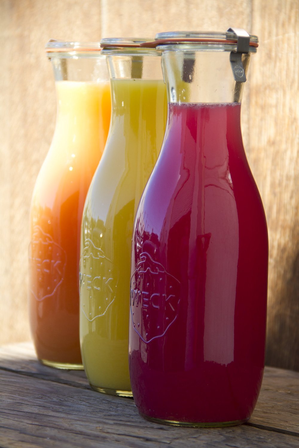WECK 763 juice jar brunch setup highlights easy serving during gatherings