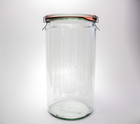 WECK 974 glass lid jar with rust-free, stylish design.