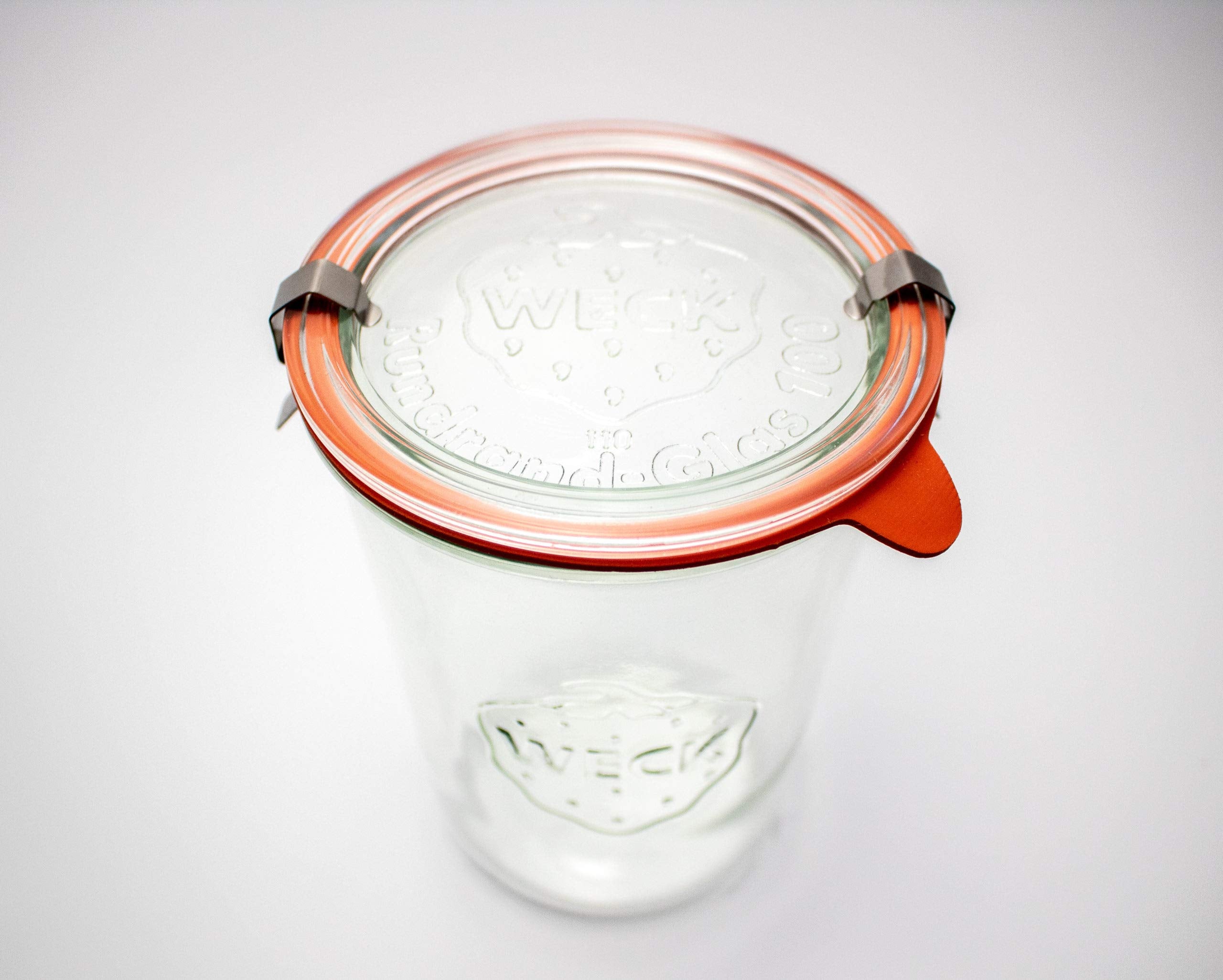 Weck Jars 743 kitchen storage jar suits dried goods, spices, and snacks.