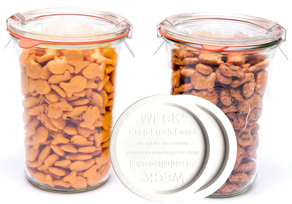 WECK Mold 743 sourdough starter jar in clear glass for easy monitoring and safe storage.
