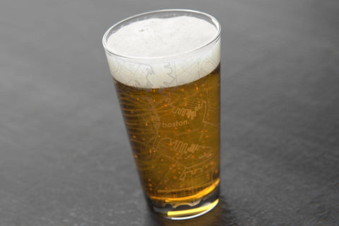 Well Told 16 oz heavy-base pint glass supports craft beers with a premium feel.