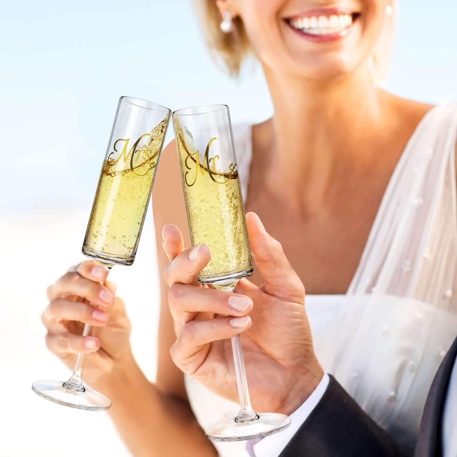 Wells 7oz champagne flutes offer comfortable grip for easy toasting.