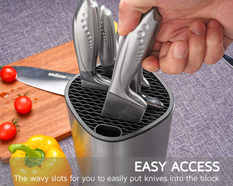 Wellstar block long knife slots accommodate large blades like cleavers.