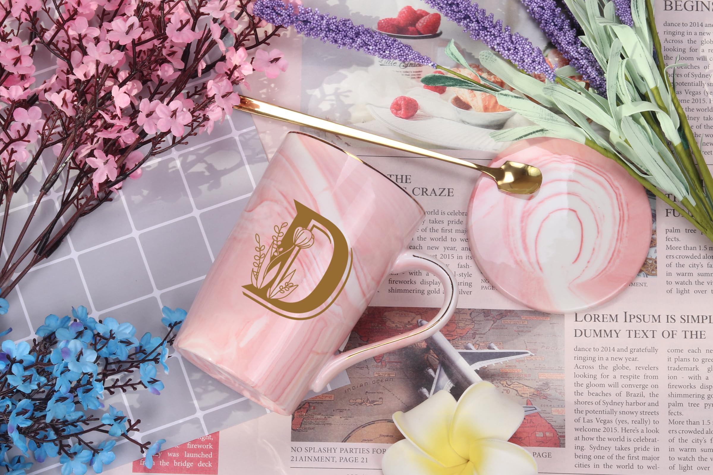 WENSSY Letter D Flower Mug handle closeup showing ergonomic grip.