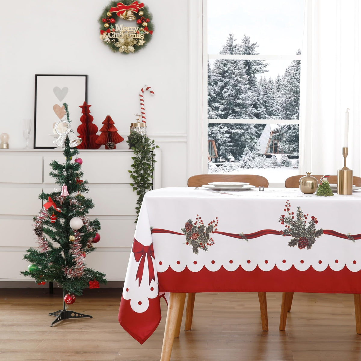 Wewoch Christmas tablecloth with ribbon design for festive dining.