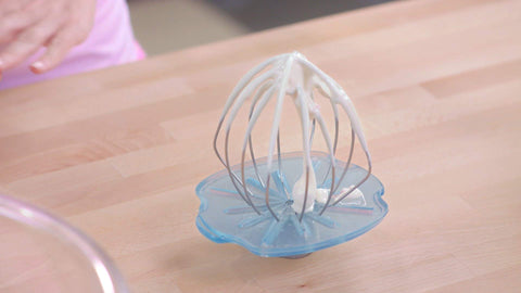 Whisk Wiper Pro tilt-head compatibility with KitchenAid fits cleanly