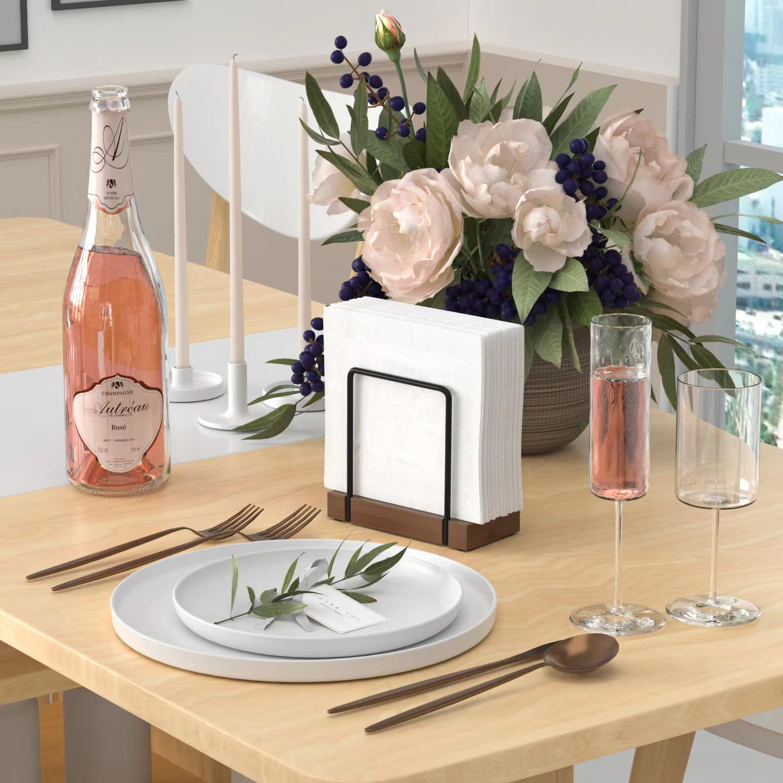 Wican napkin holder with anti-slip silicone bottom prevents scratches and sliding on surfaces.