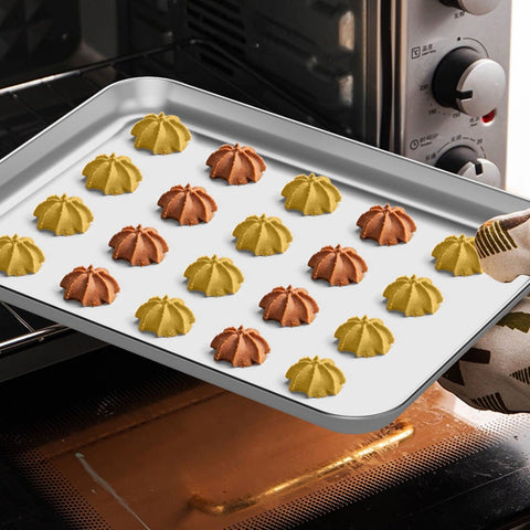 Wildone 16 x 12 inch baking sheet size fits standard ovens for everyday baking.