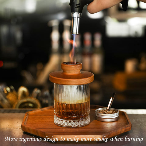 WillsCoo double-filter smoker tube ensures clean smoke for refined cocktails.