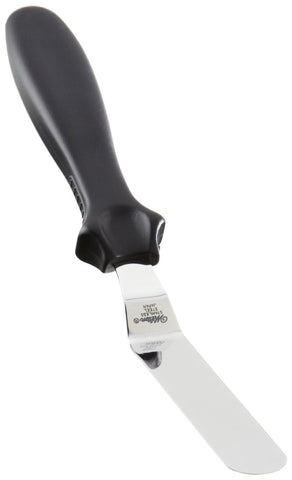Wilton 9-inch angled spatula with black handle for precise icing control.
