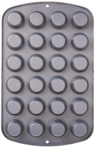 Wilton pan with heavy-gauge steel provides consistent browning across all cups