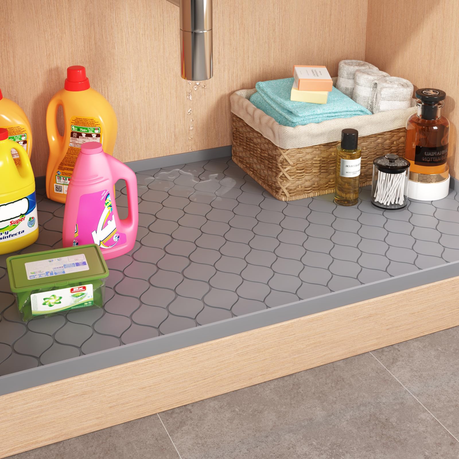 Winisok silicone kitchen mat is waterproof and durable for daily use