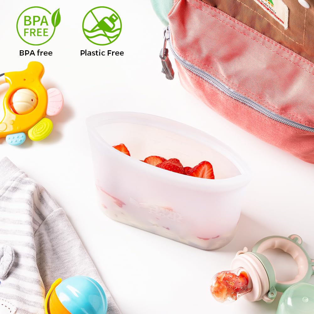 Winrock silicone bag demonstrates microwave-safe use for reheating meals.