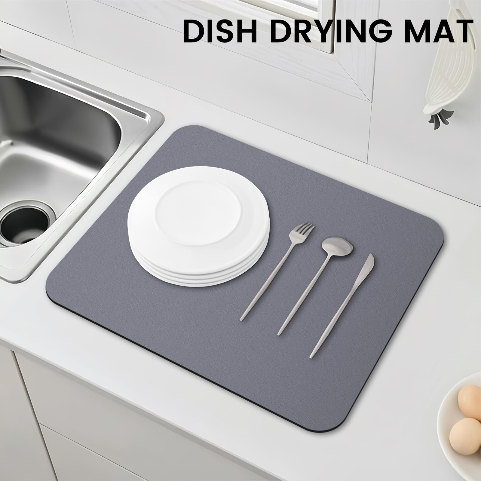 WISELIFE mat features a four-leaf clover pattern for style.