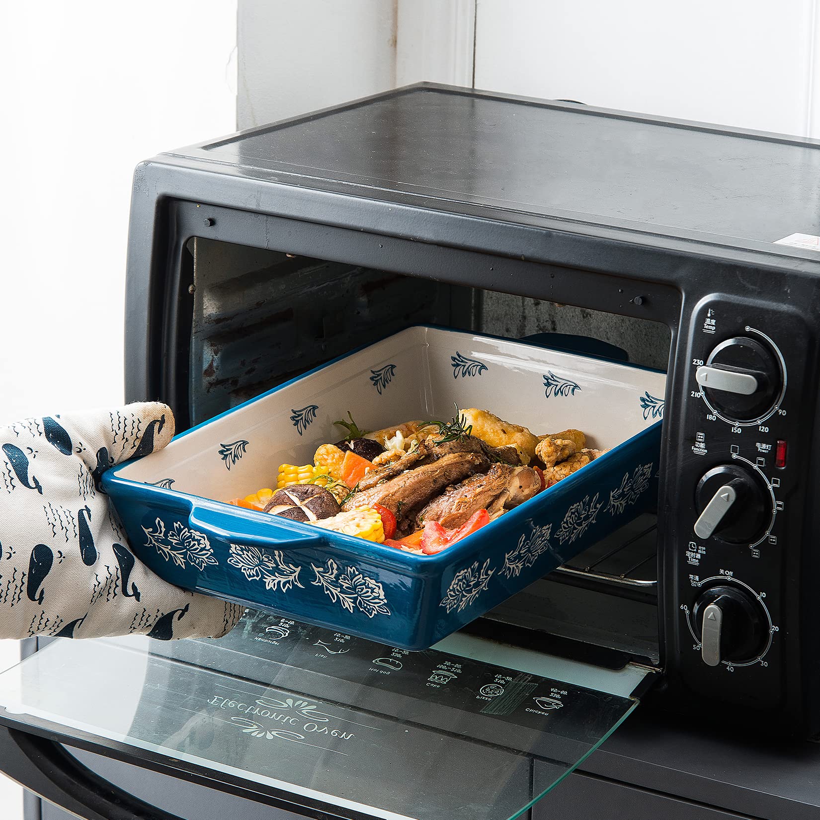 Wisenvoy baking dish with double handles for safer lifting and serving.