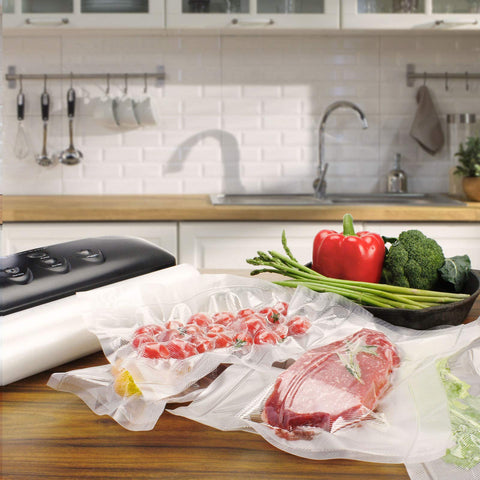 WishDirect double seal design helps with wet or damp foods storage.