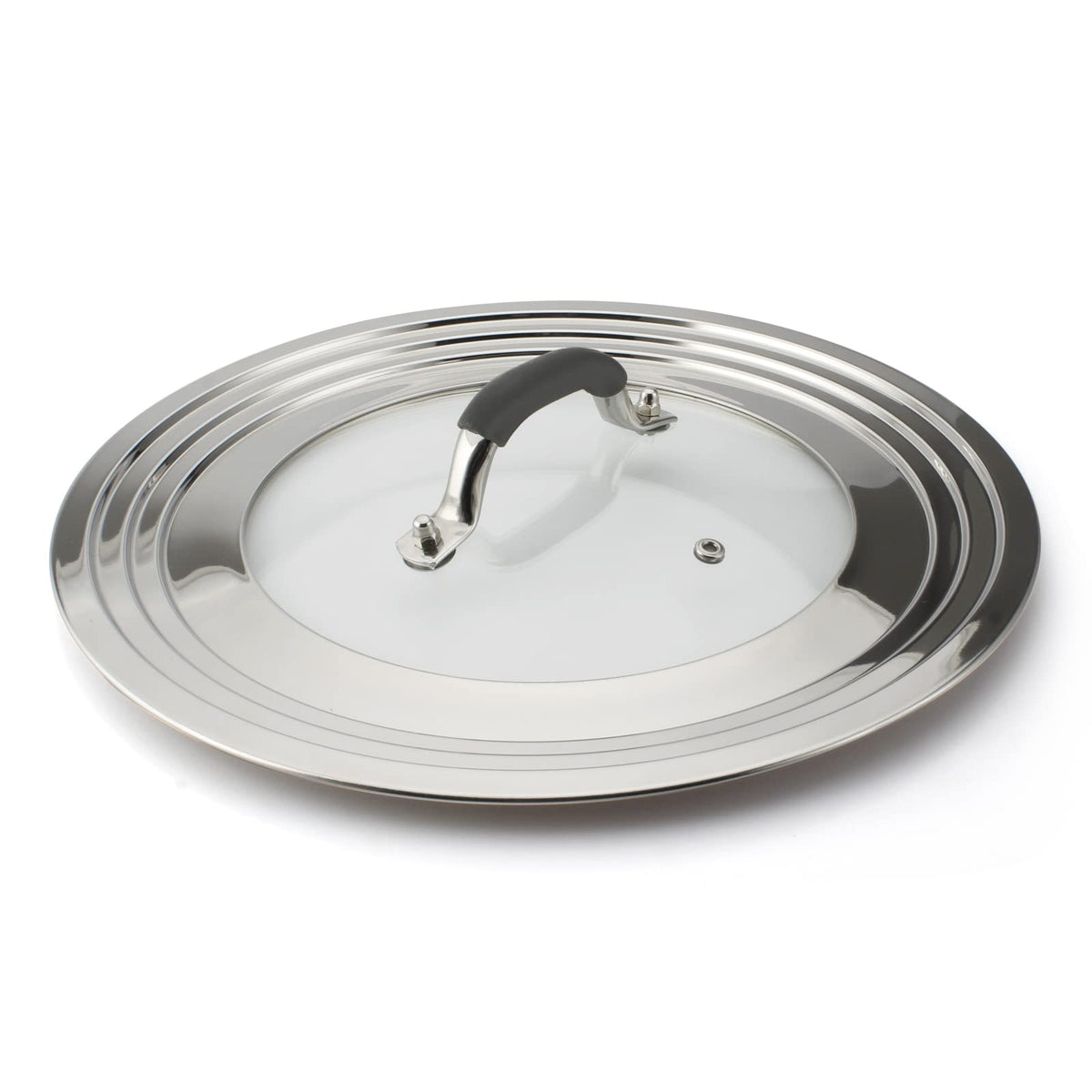 WishDirect universal lid on a 15-inch pan provides wide-fit coverage for various pots