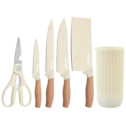 Wiztoynia prep with precise, crisp cuts on prep tasks.