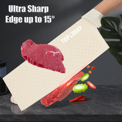 Wiztoynia universal knife block demonstrating organized knife storage.