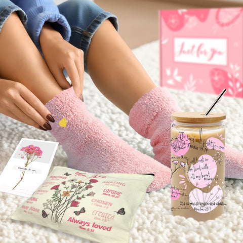WOFIROY cozy socks in pink for comfort during quiet time