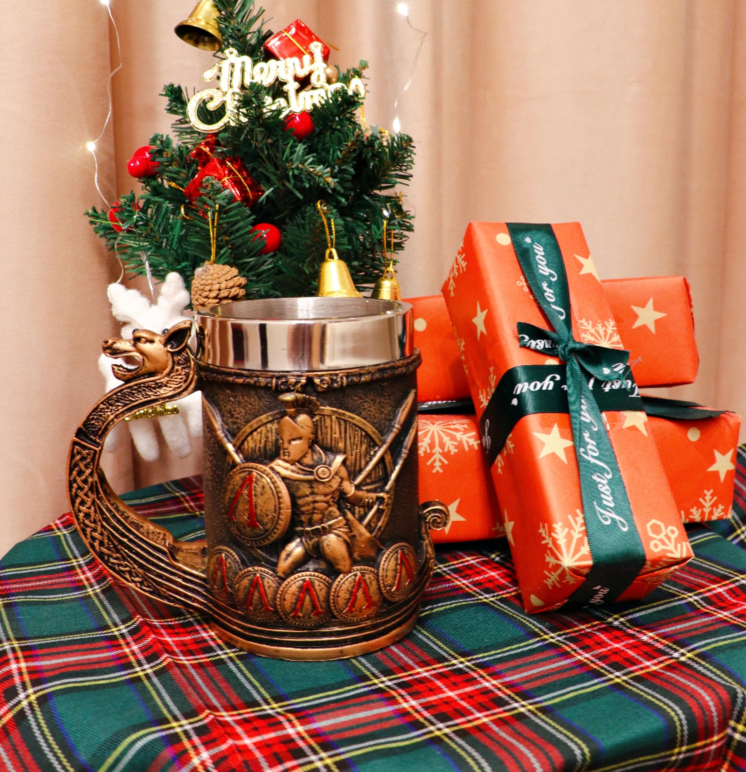 WOKHACH Spartan mug presented as a gift-ready item for celebrations and dads.