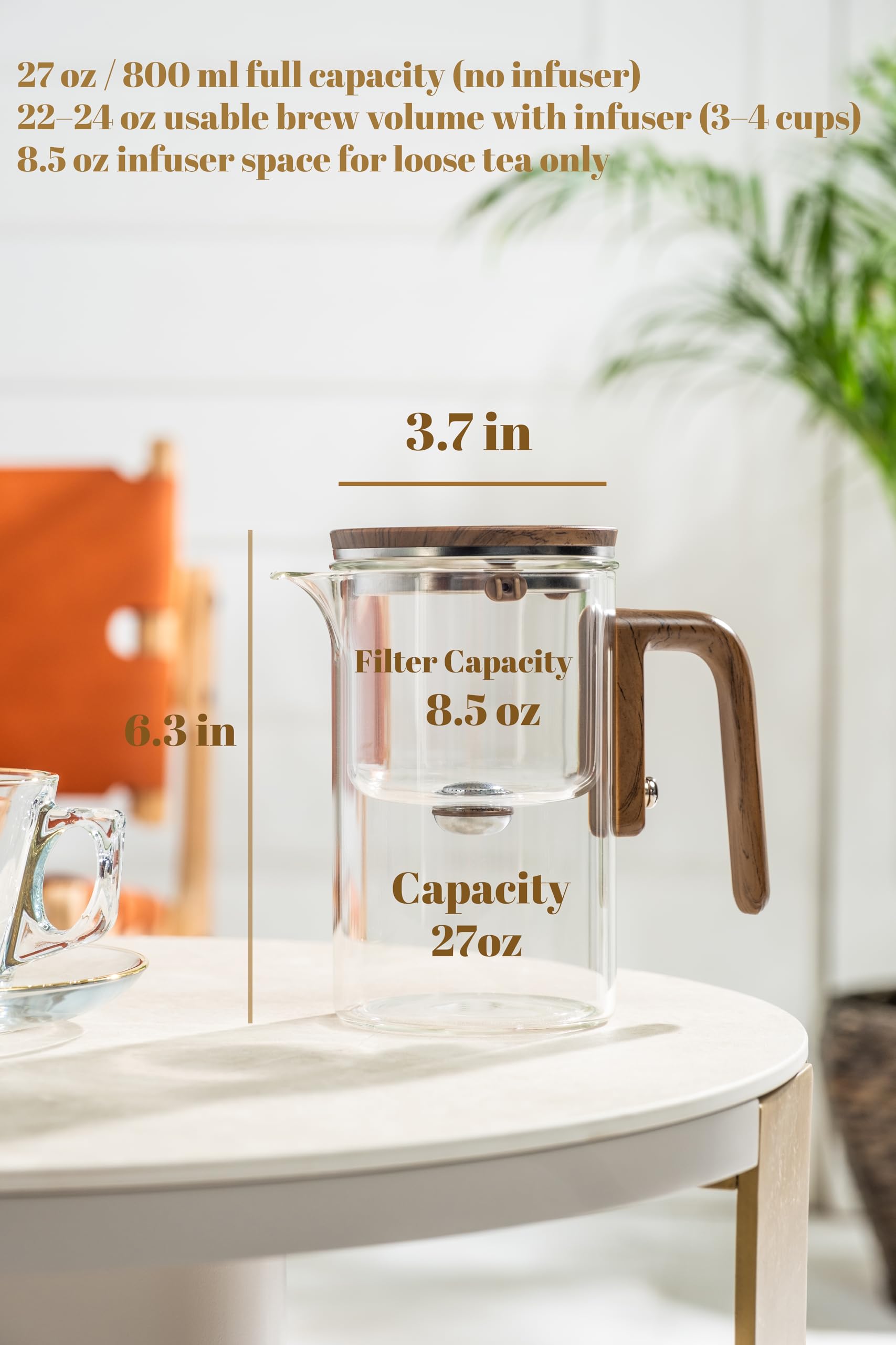 WOLTBLOOM Enchanti Tea Pot includes a removable infuser and lid.
