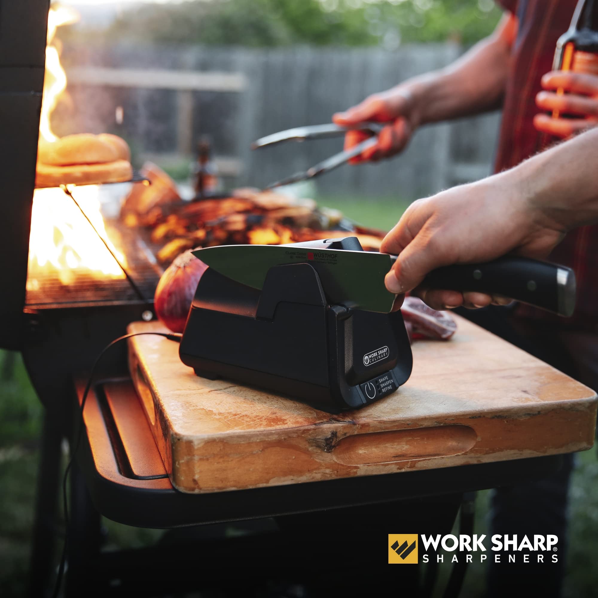 Built-in vacuum keeps the counter clean during sharpening.