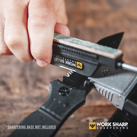 Work Sharp fine ceramic rod for serrations, sharpening serrated blades precisely.