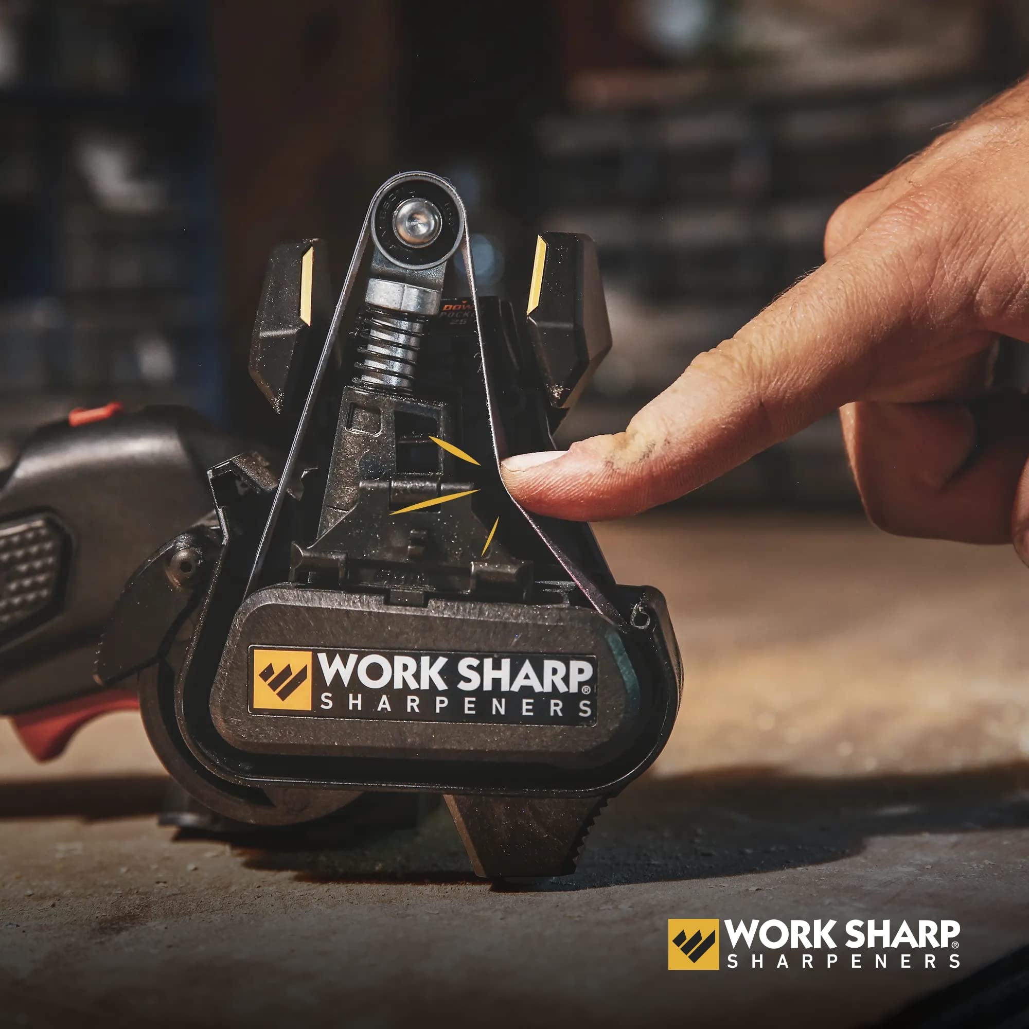 Work Sharp 6000 grit purple belt on knife sharpener for fine honing