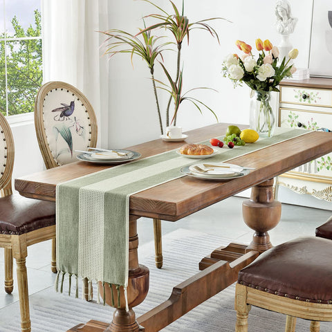 Wracra table runner easy care with machine washing