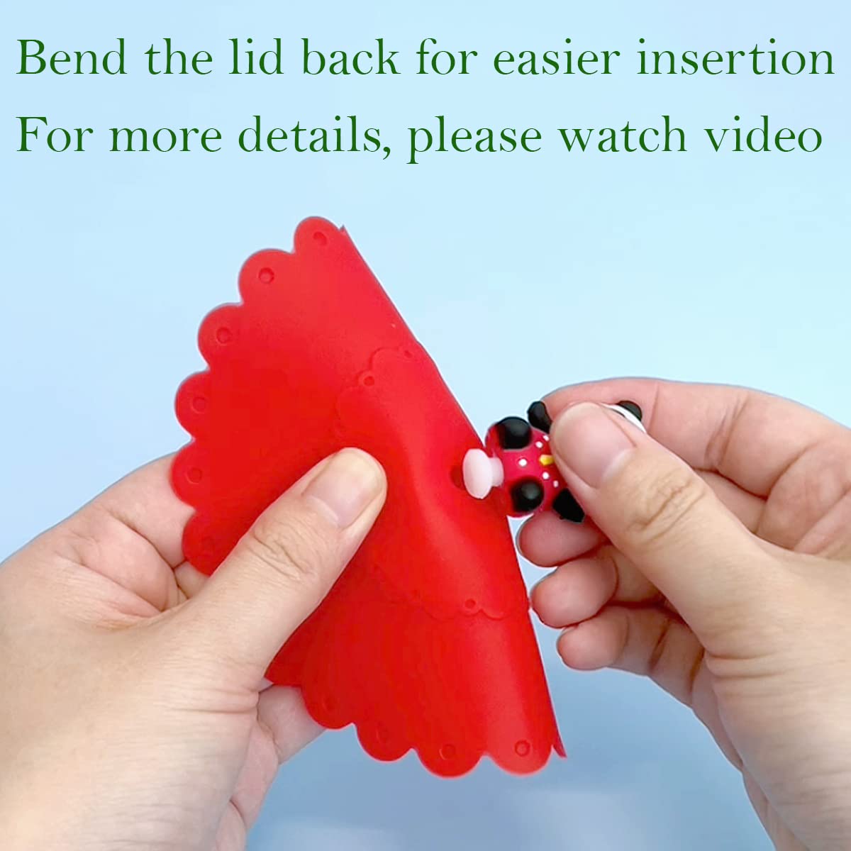 Wrapables Set of 6 silicone cup lids protects drinks from dust and leaks.