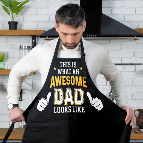 Wrappiness BBQ chef apron in wide fit suitable for cooking, baking, or gardening.