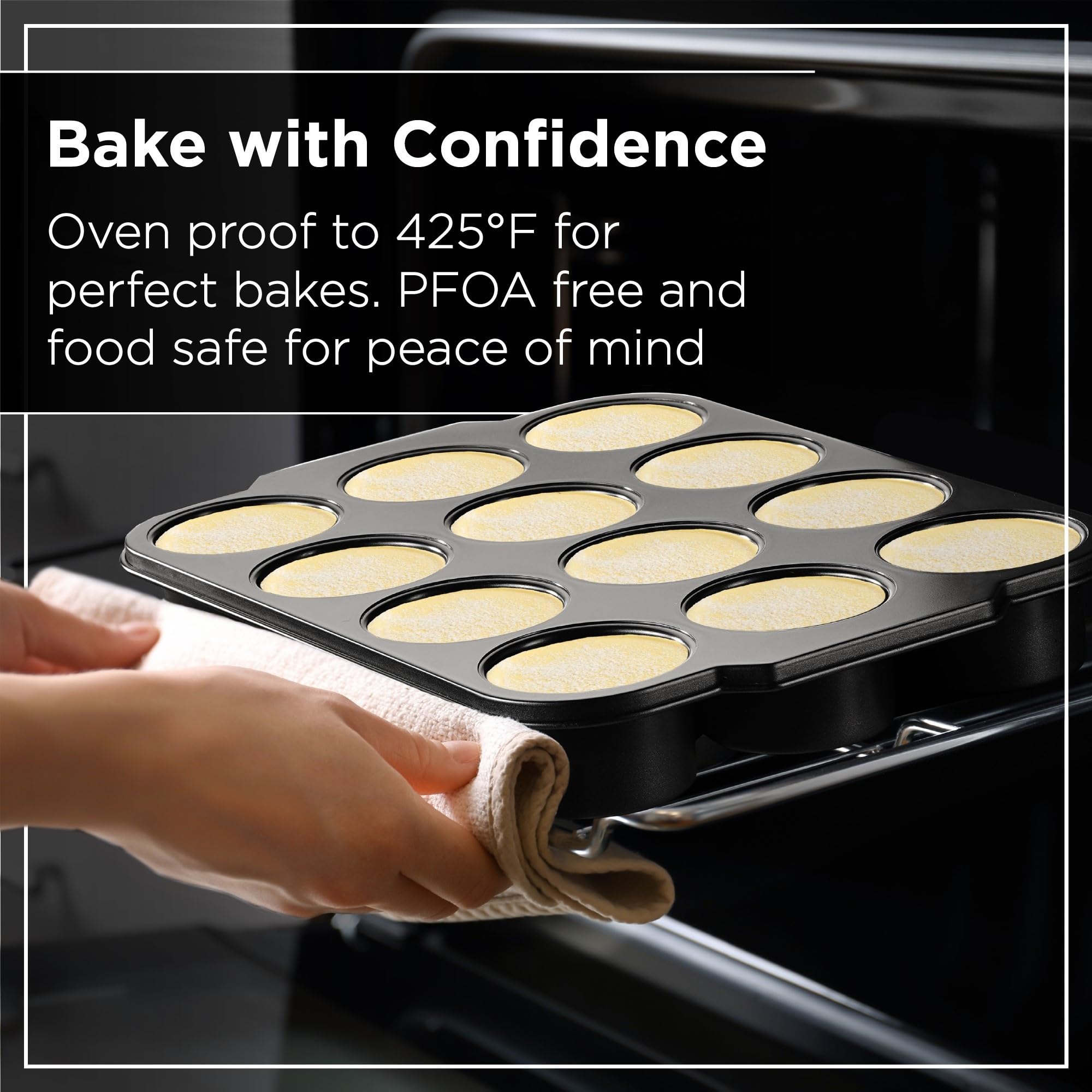 Wrenbury Pro Mini Cheesecake Pans rolled edges add stability.