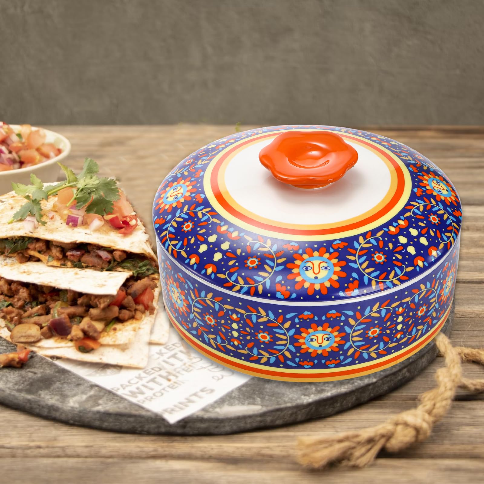 WRINGKIT ceramic tortilla warmer gift-ready presentation.