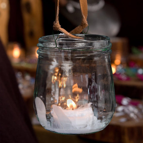WRINGKIT clear glass showcases contents beautifully for gifts and pantry displays.
