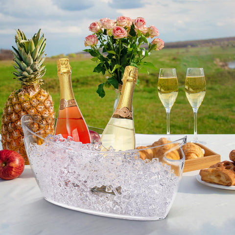 WRINGKIT ice bucket at a wedding bar service