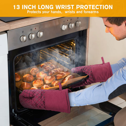 Wsedor kitchen towels in soft cotton for quick cleanup and drying.