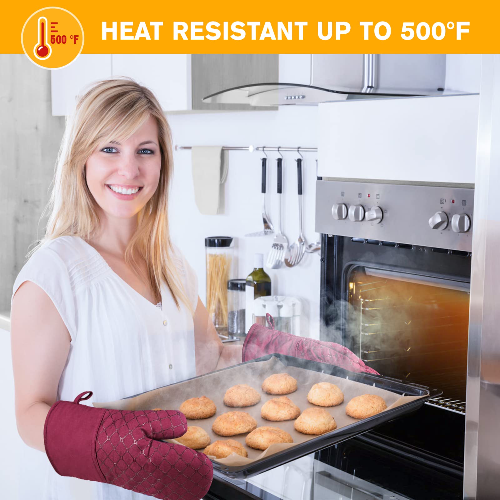 Wsedor quilted cotton oven mitts provide comfortable padding during cooking.