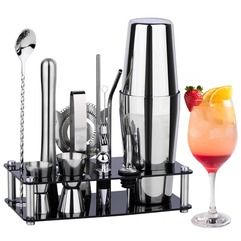 Wukuna Boston shaker set in brushed stainless for professional home bartending.