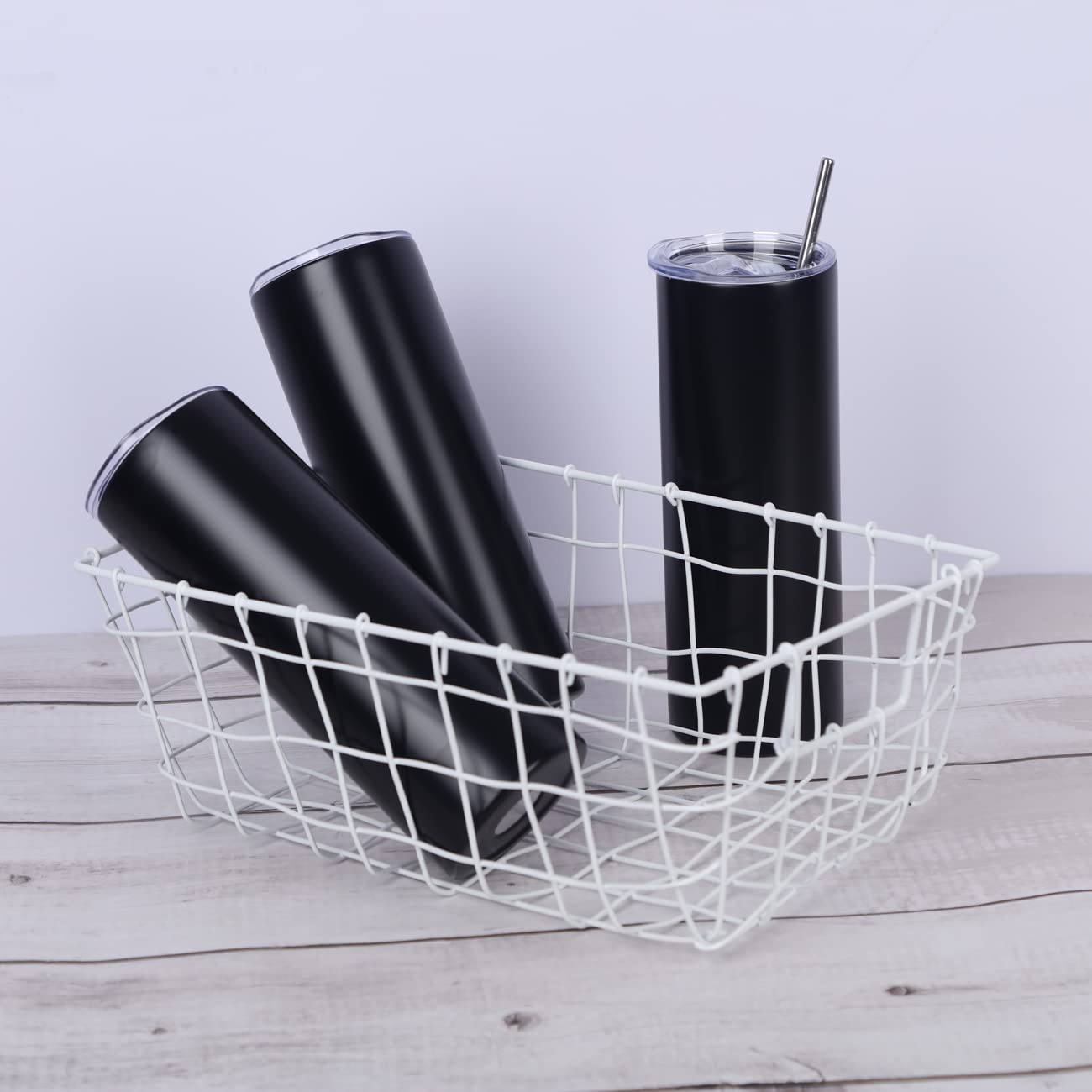 Wzaytia 304-18/8 stainless steel tumbler for durable, rust-resistant use.