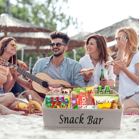 Xbopetda removable dividers enabling flexible snack sizing.