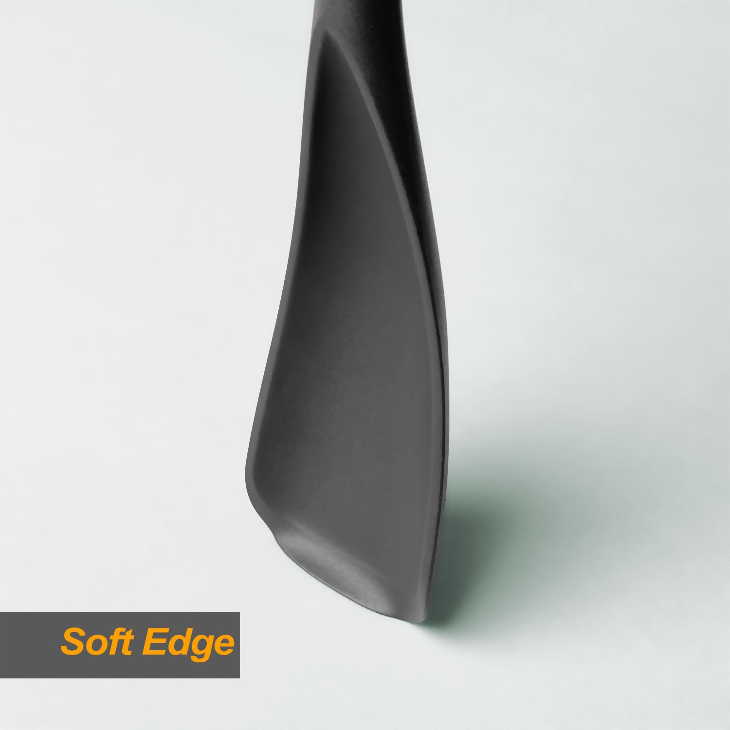 XiaoZu heat-resistant silicone at 600°F demonstrates safe high-heat use.