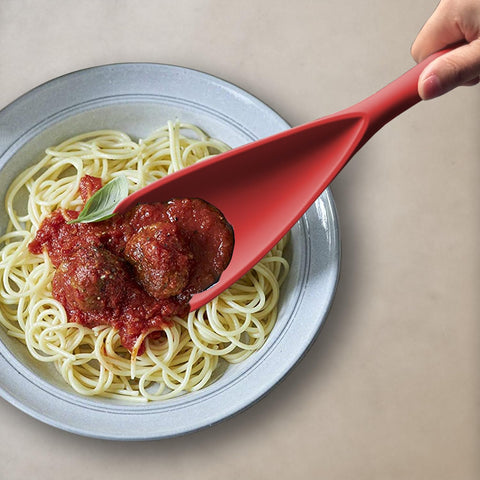 XiaoZu durable spatula set is dishwasher safe for quick cleanup.