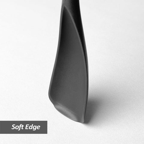 XiaoZu spatula spoon remains safe on nonstick surfaces to protect coatings.